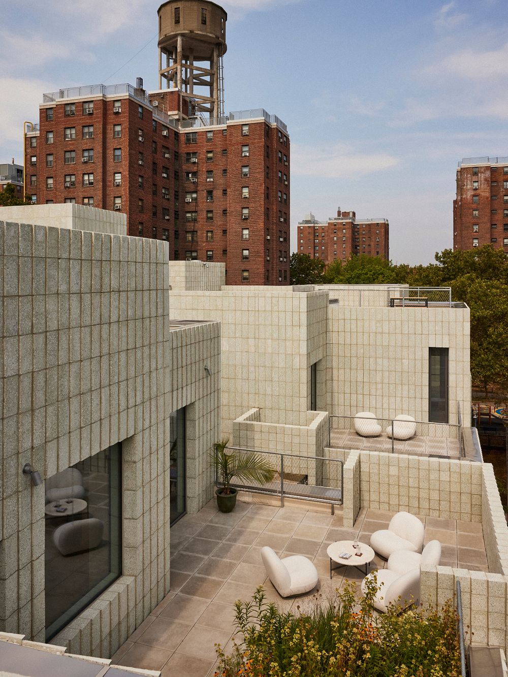 450 Warren, New York